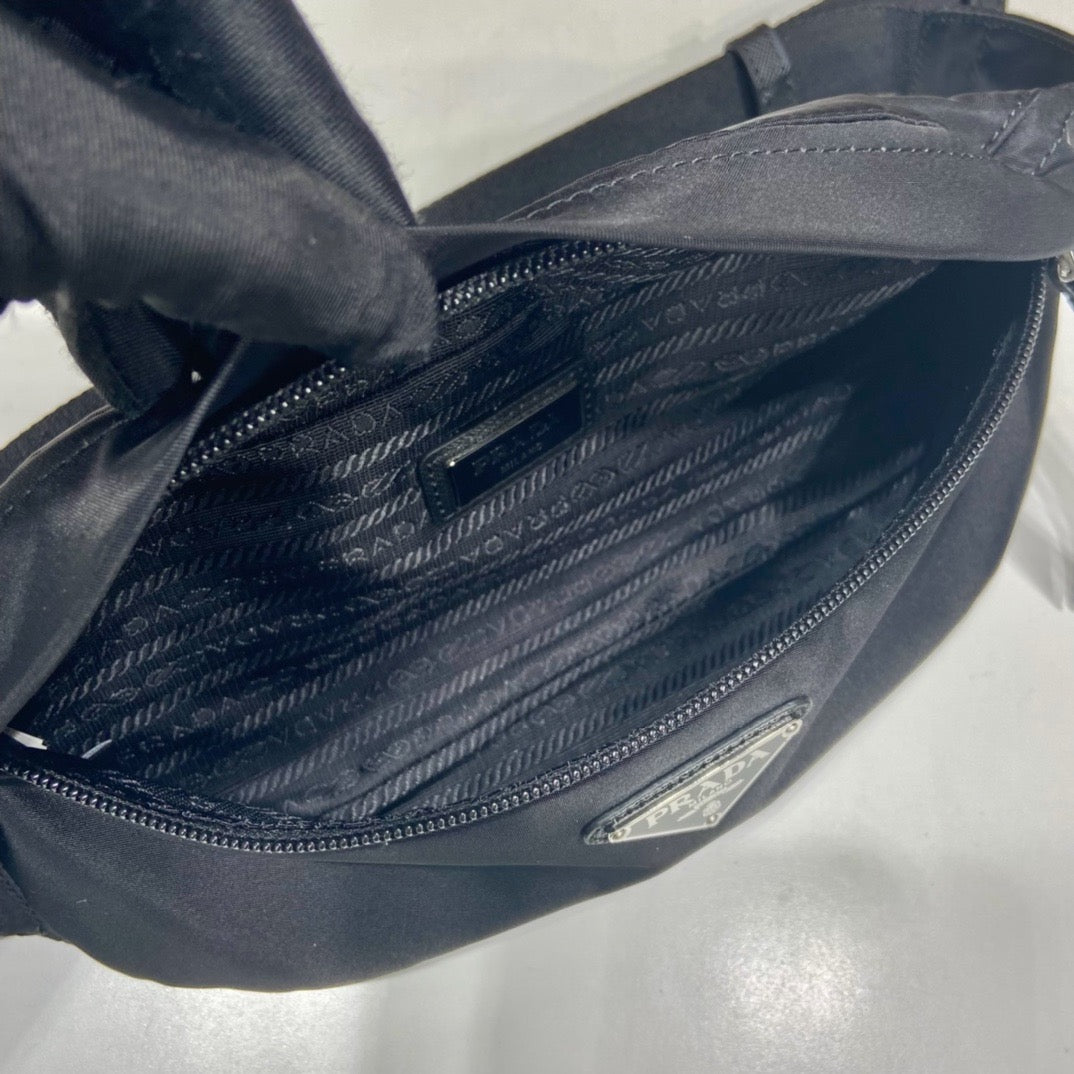 Black Belt Bag