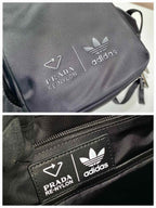 Schwarzer Rucksack