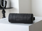 Schwarze Tasche
