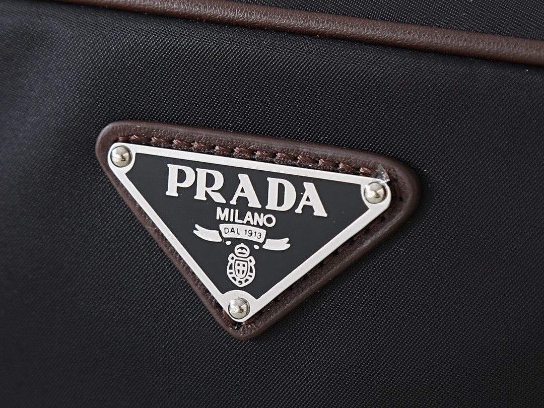 Black Clutch