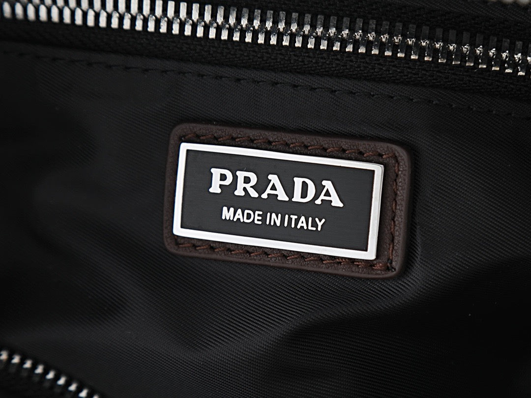Black Clutch