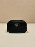 Schwarze Clutch