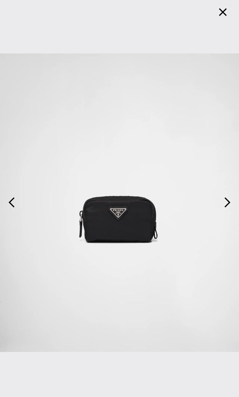 Schwarze Clutch