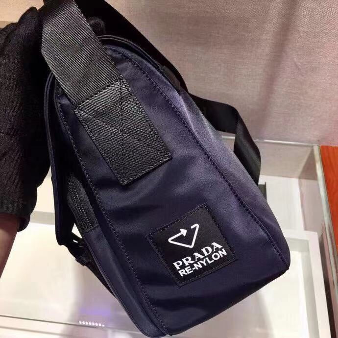 Nylon Messenger mit Patch Umhängetasche