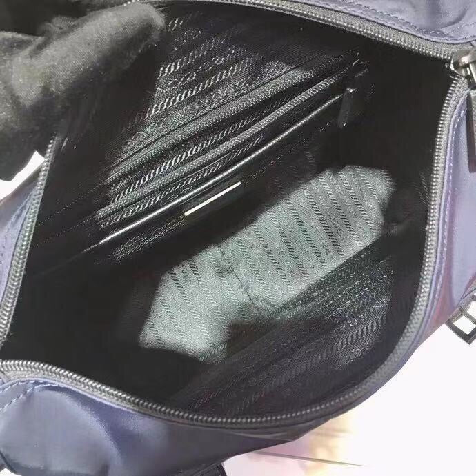 Nylon Messenger mit Patch Umhängetasche