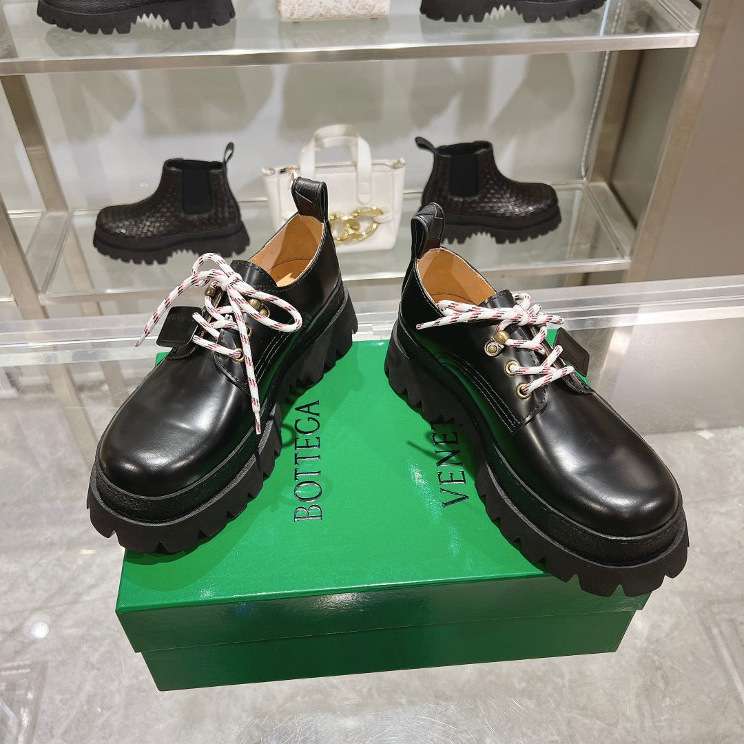 Schwarze Stiefel