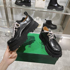 Schwarze Stiefel