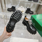 Schwarze Stiefel