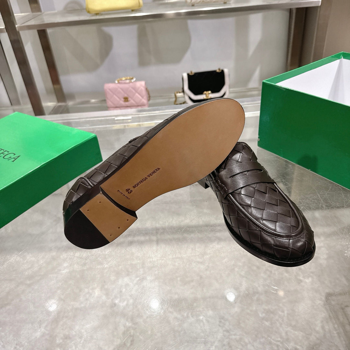 Mehrfarbige Slipper