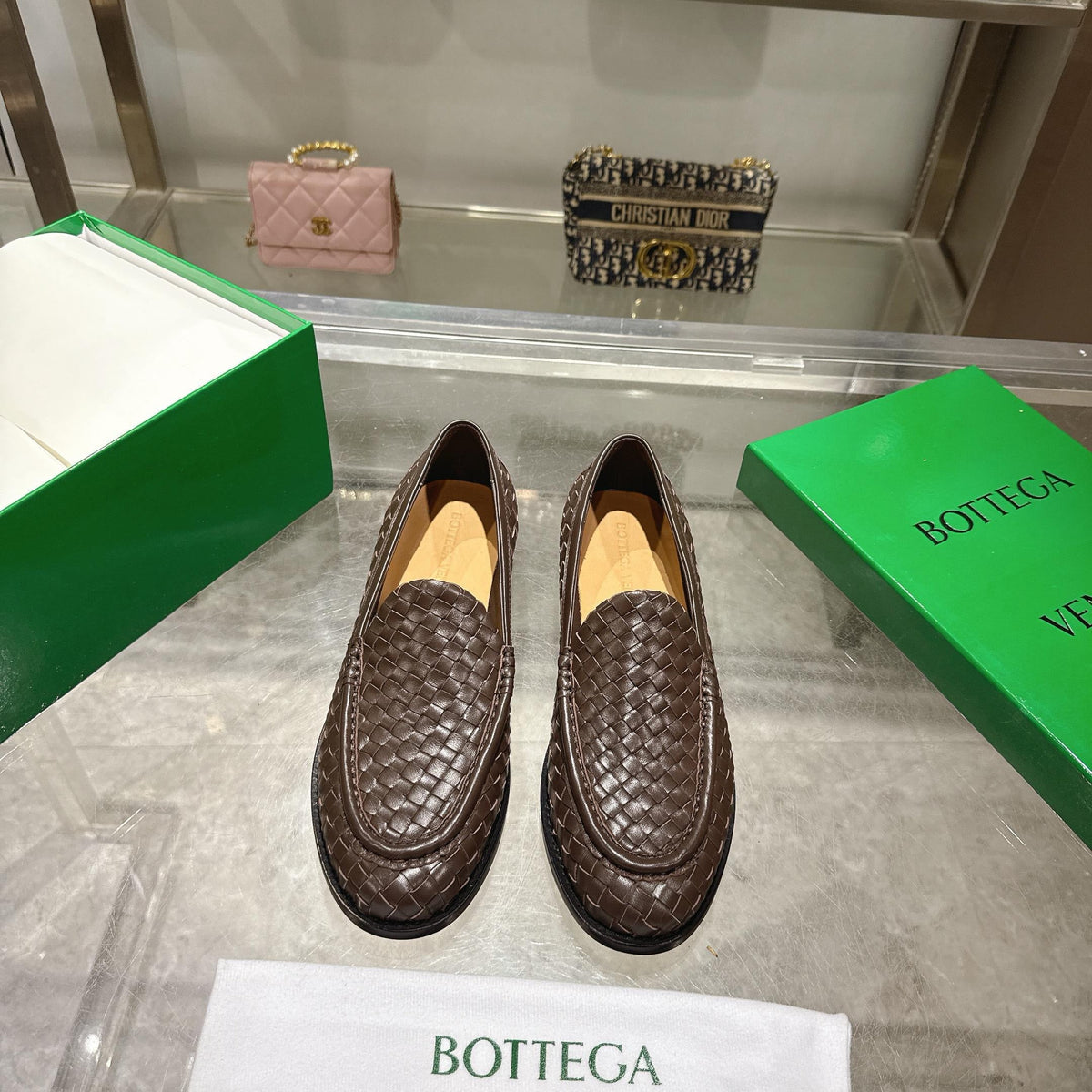 Schwarzer gewebter Intrecciato-Leder-Slipper – Herren