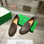 Schwarzer gewebter Intrecciato-Leder-Slipper – Herren