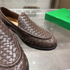 Schwarzer gewebter Intrecciato-Leder-Slipper – Herren