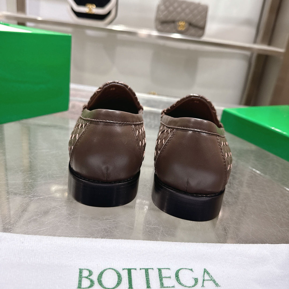 Schwarzer gewebter Intrecciato-Leder-Slipper – Herren