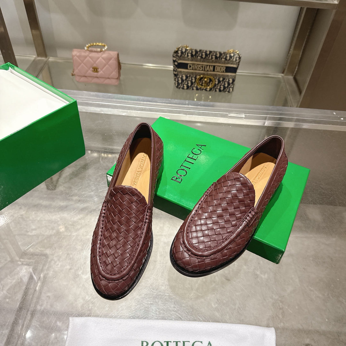Schwarzer gewebter Intrecciato-Leder-Slipper – Herren