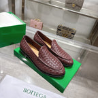 Schwarzer gewebter Intrecciato-Leder-Slipper – Herren