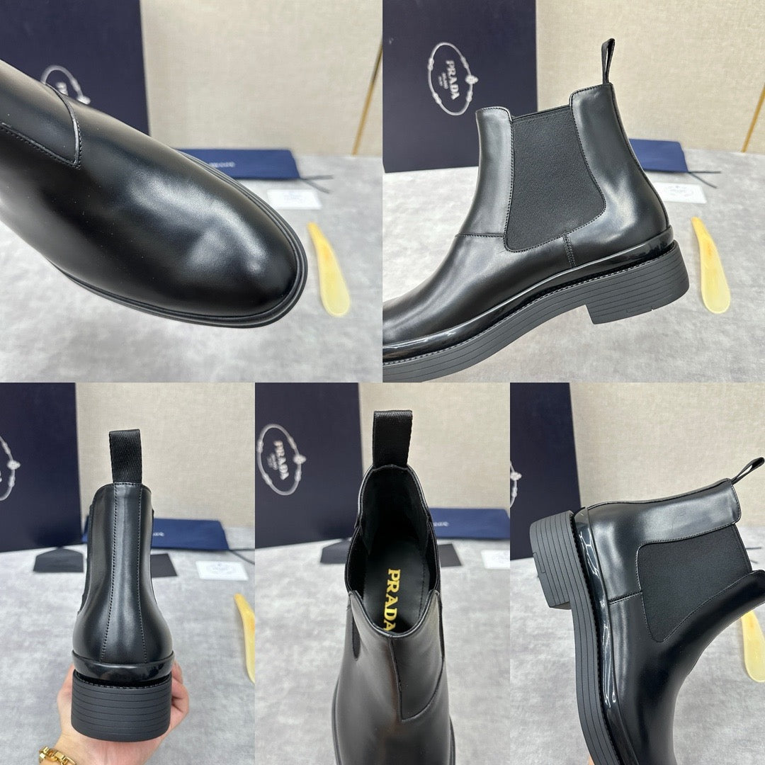 Black Leather Plain Chelsea Boot - Men's