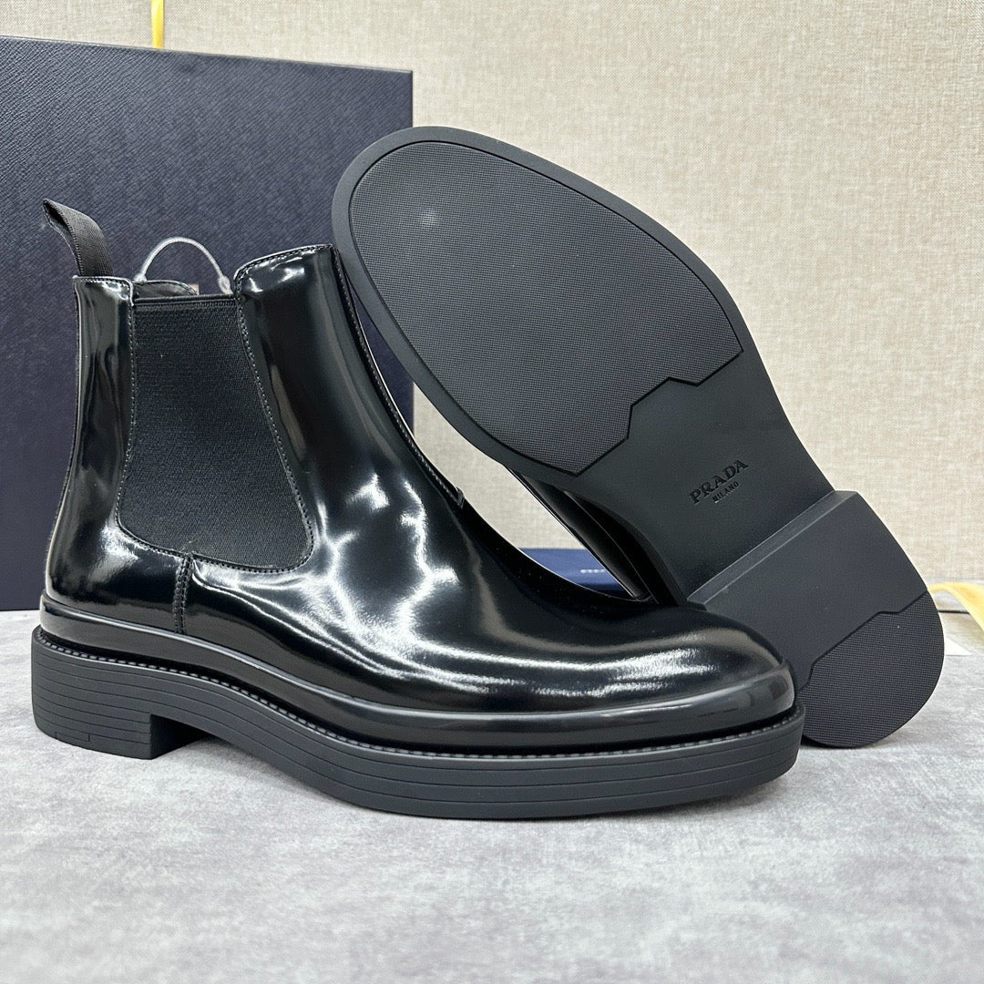Black Patent Plain Chelsea Boot - Men's