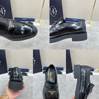 Schwarzer Patent-Logo-Loafer – Herren