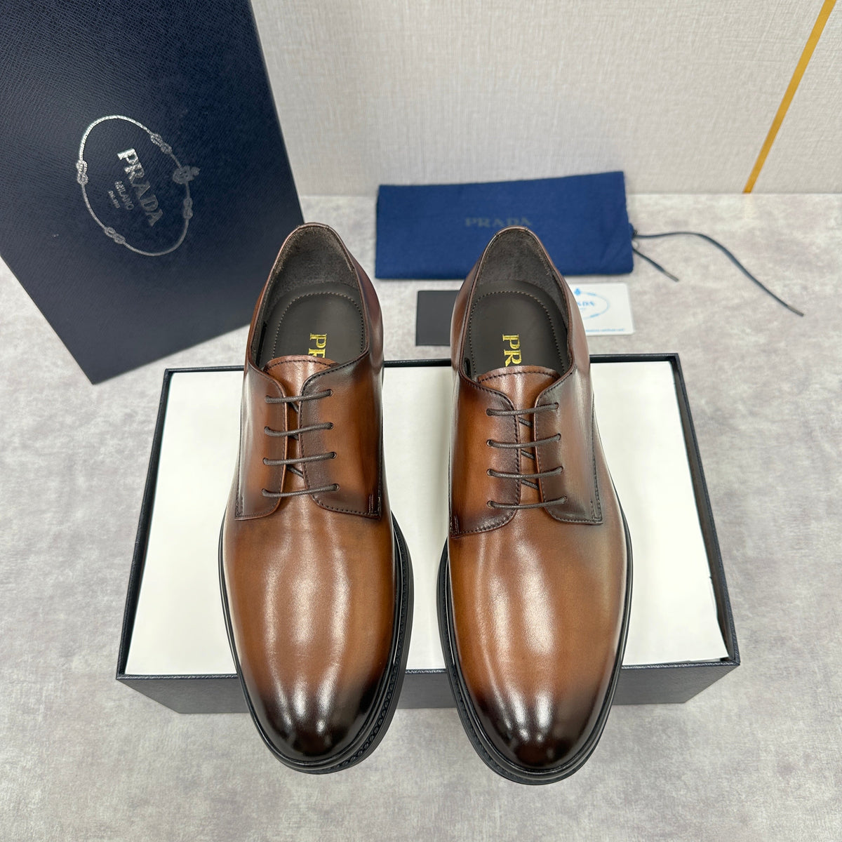 Mehrfarbige Derby-Schuhe – Herren