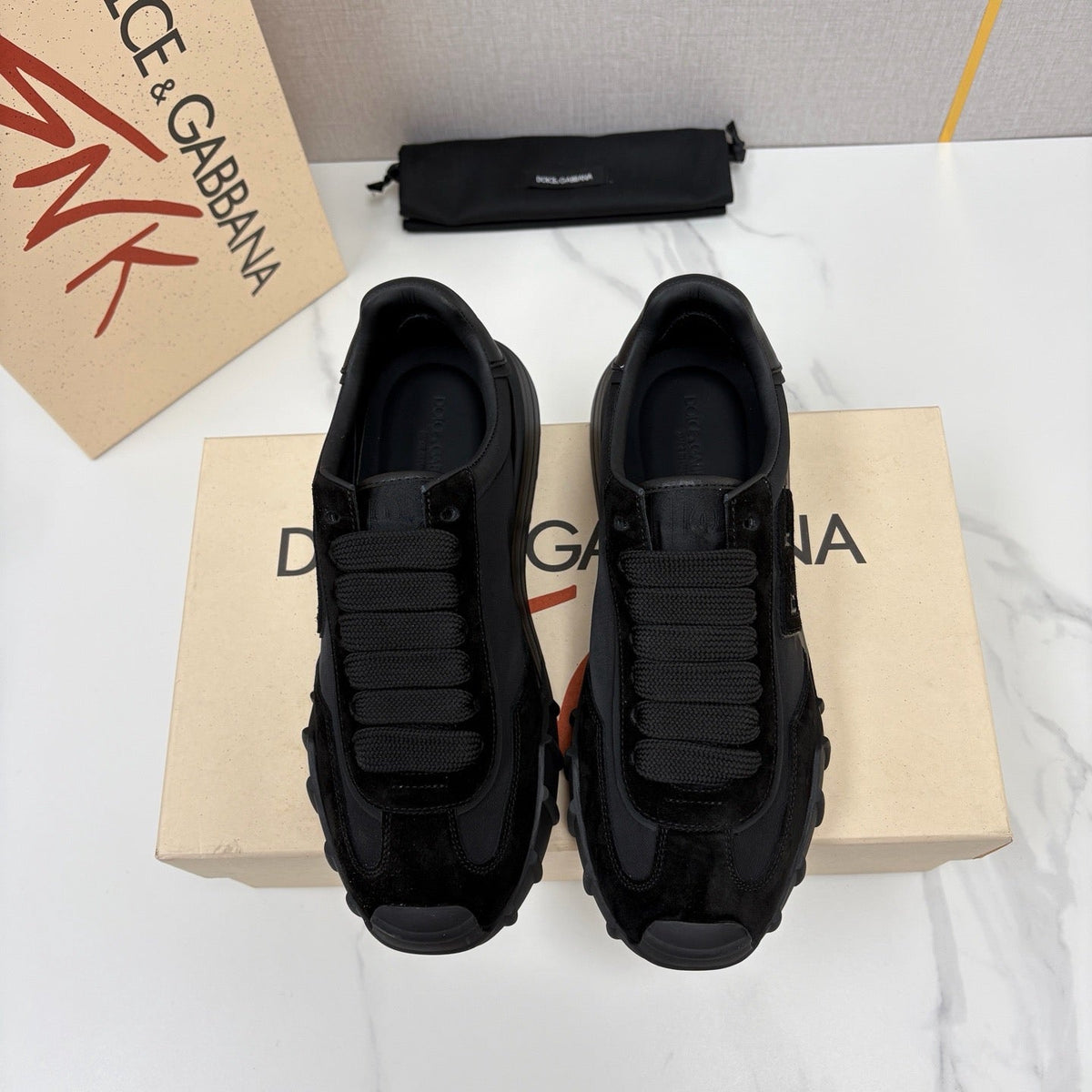 Black Mesh Panelled Runner - Men's