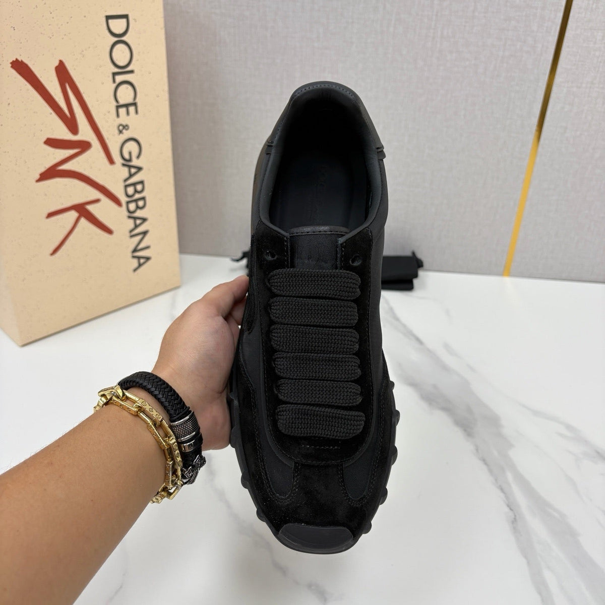 Black Mesh Panelled Runner - Men's