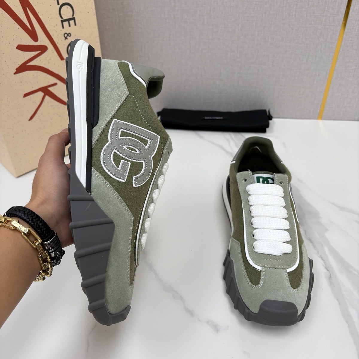 Black Mesh Tonal Runner - Men's