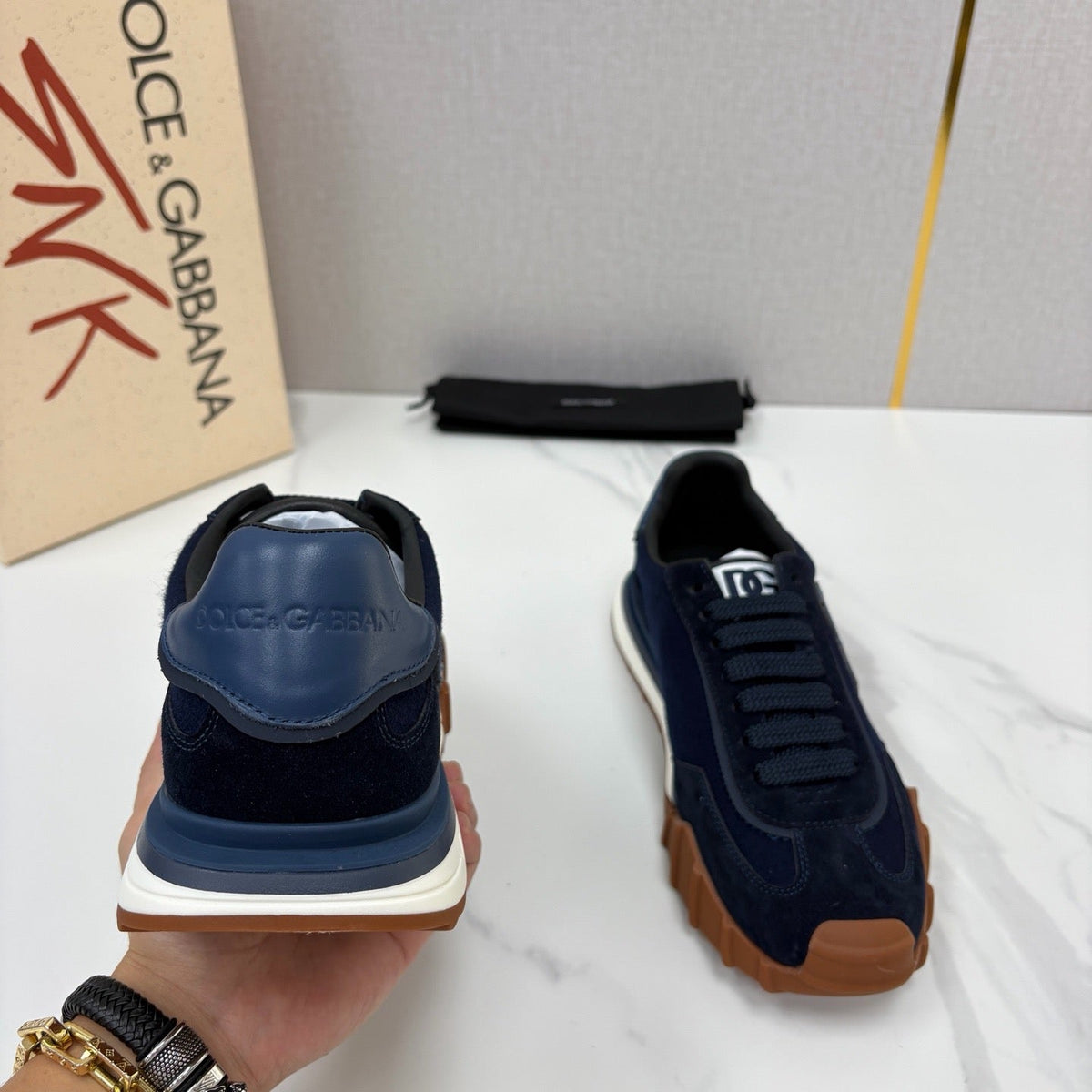 Black Mesh Tonal Runner - Men's