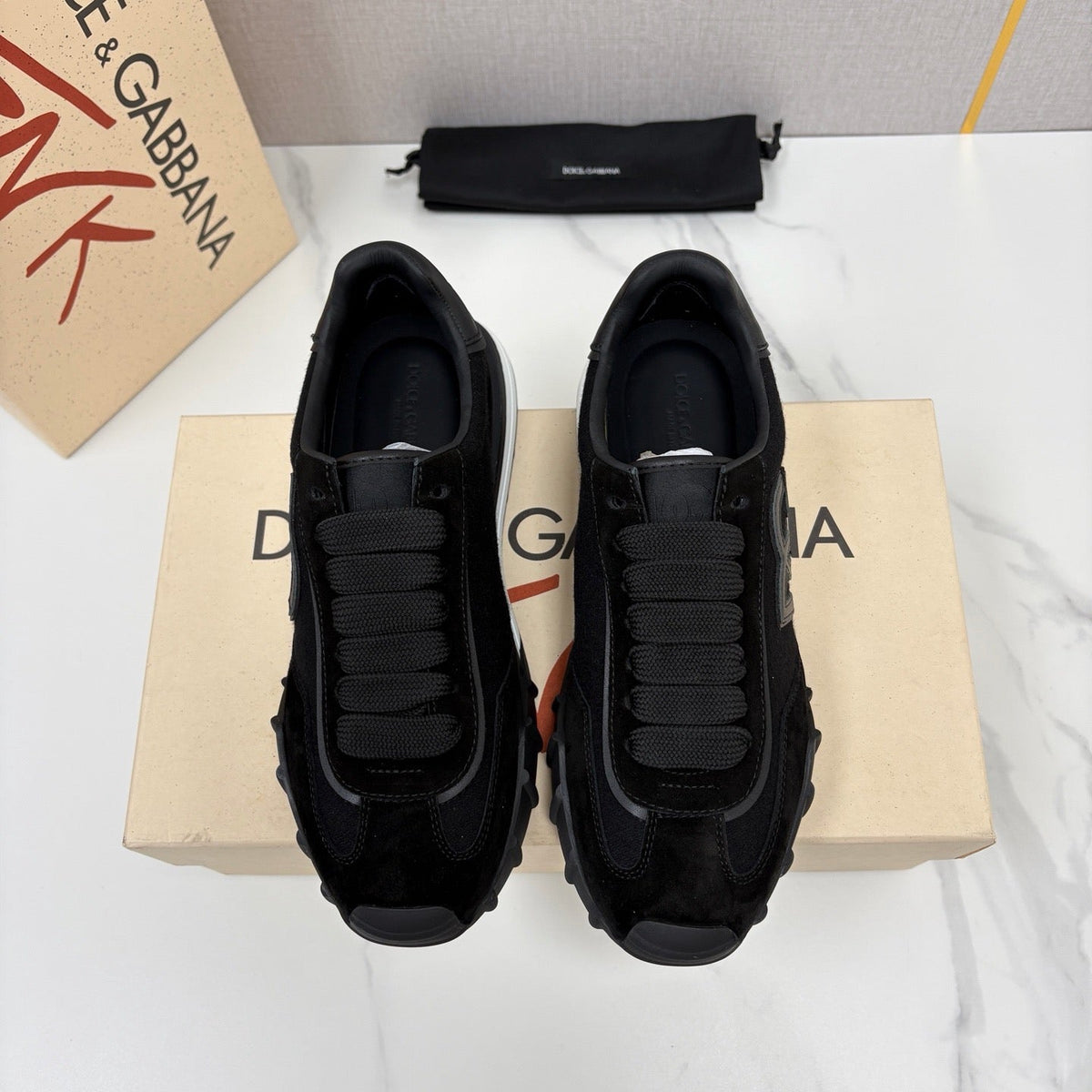 Black Mesh Tonal Runner - Men's