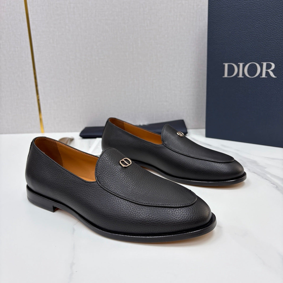 Schwarzer Leder-Slipper ohne Muster – Herren