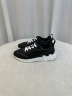 Black Knit Contrast Sole Runner - Men's
