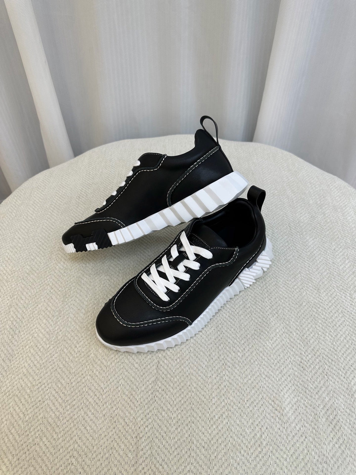 Black Knit Contrast Sole Runner - Men's