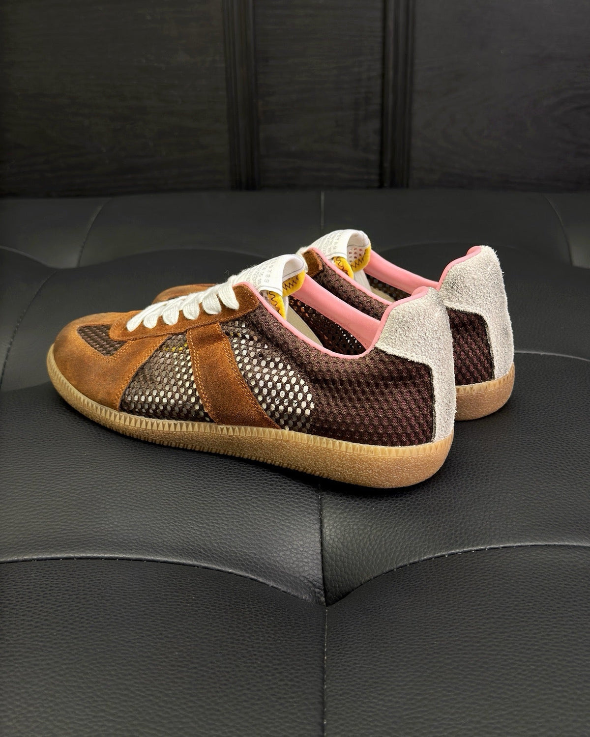 Mehrfarbige Sneakers