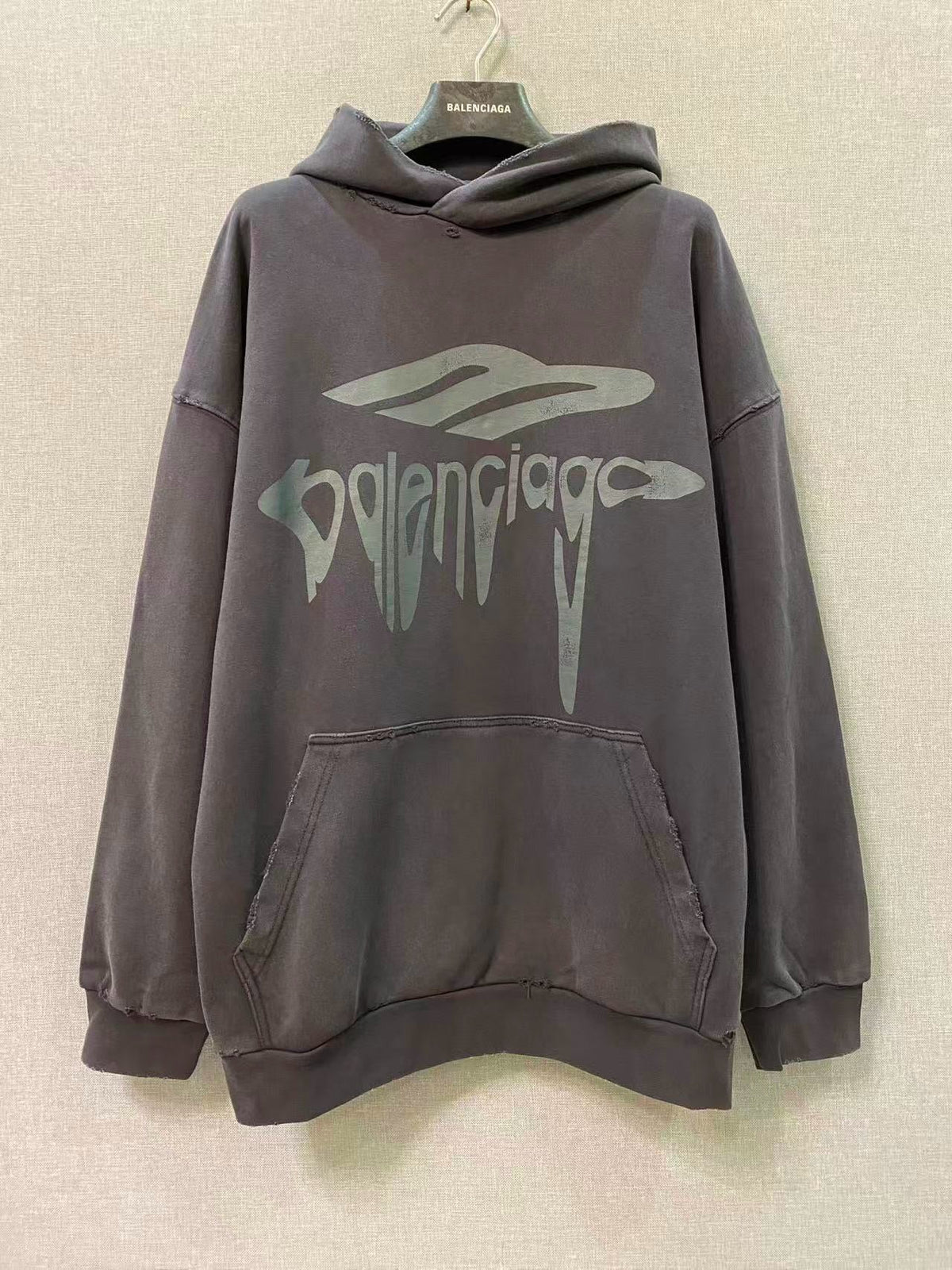 Grey Cotton Graphic Pullover - Men's