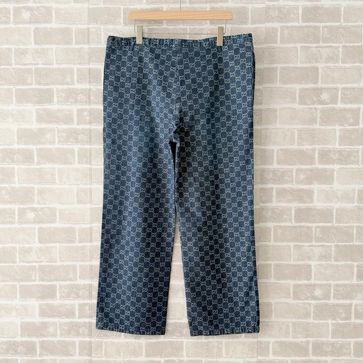 Gerade geschnittene Jeans mit blauem Denim-Monogrammdruck – Herren