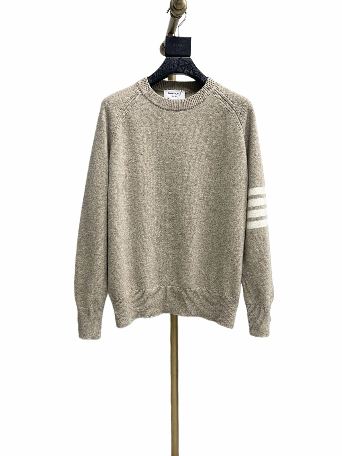 Beigefarbener Rundhals-Pullover aus Wolle – Herren