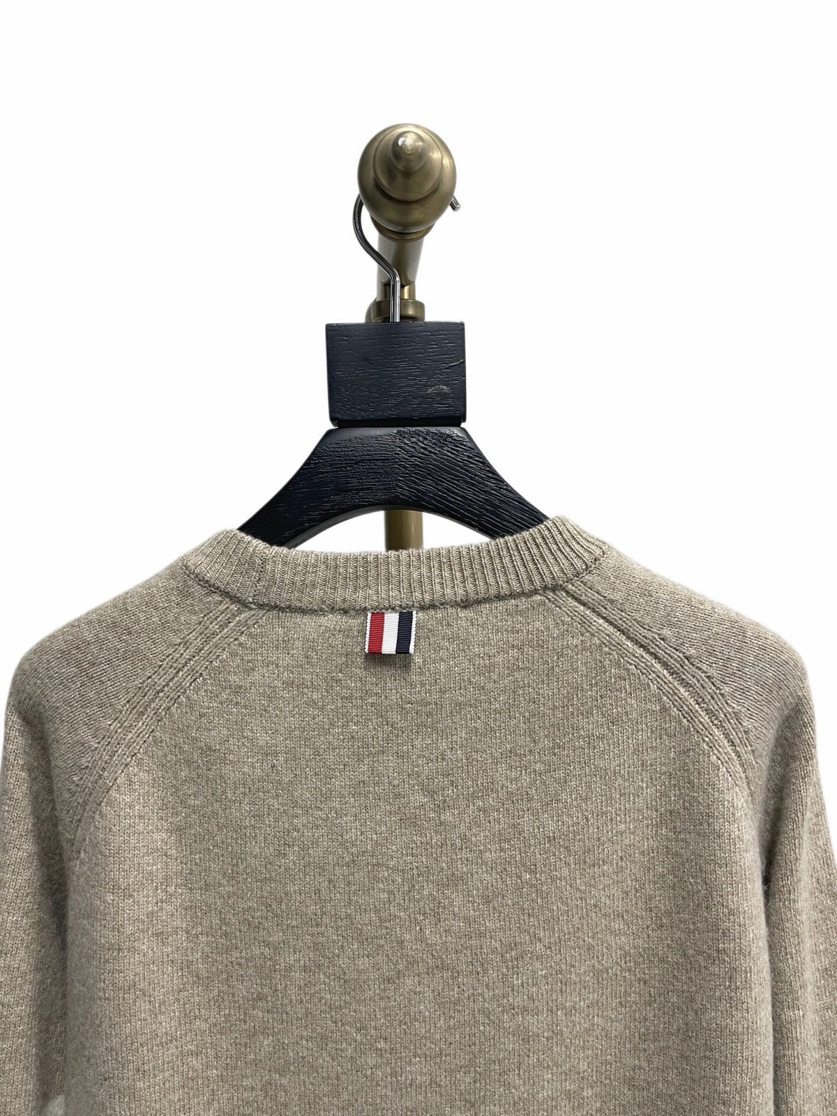 Beigefarbener Rundhals-Pullover aus Wolle – Herren