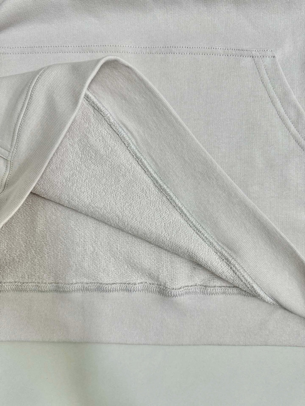 Schwarzer Baumwoll-Grafikpullover für Herren