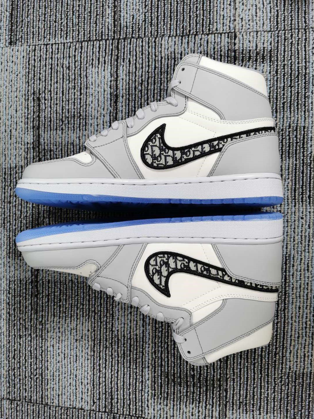 White Leather Print High-Top - Men's