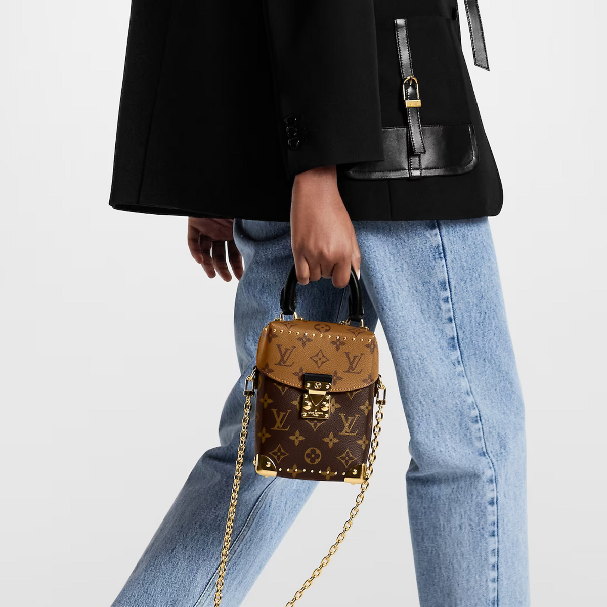 Camera Box – the Camera Box handbag combines all the Petite Malle’s signature details – S-lock, – LUX VERSE Luxury Designer Fashion Outlet