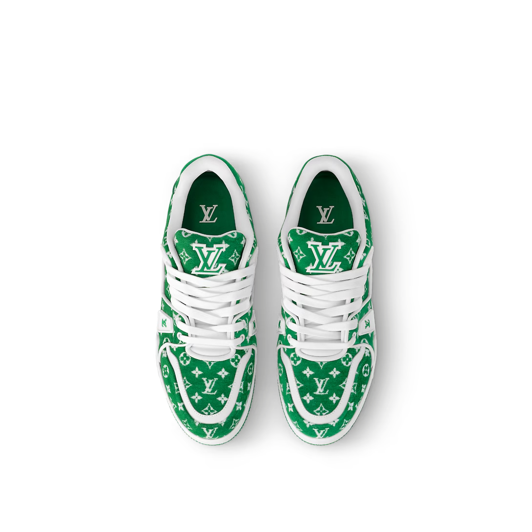 Trainer Iconic Style Sneaker – this cult sneaker is notable for its elaborately constructed upper, which takes – LUX VERSE Luxury Designer Fashion Outlet