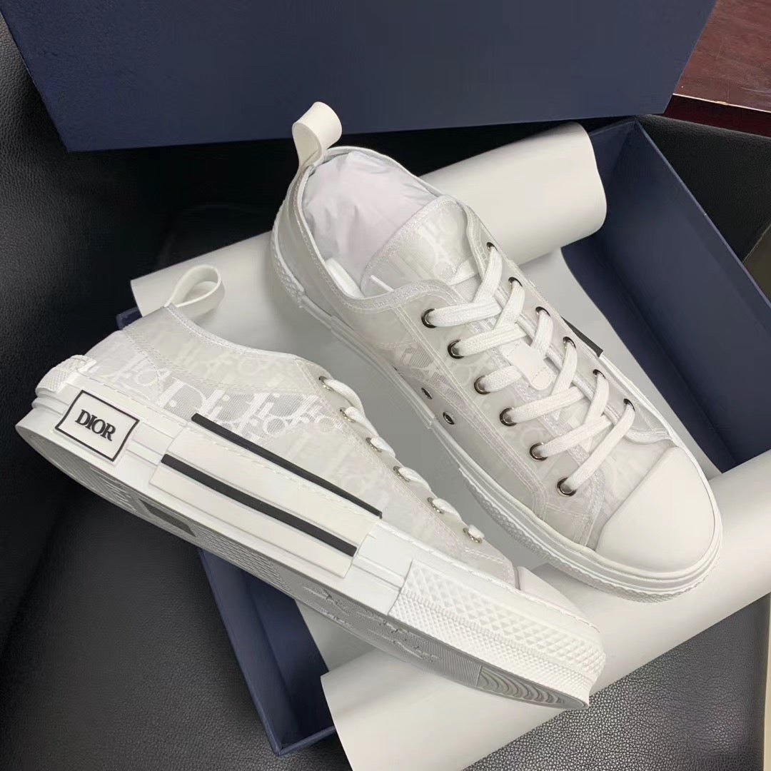 B23 Low White Oblique Sneakers