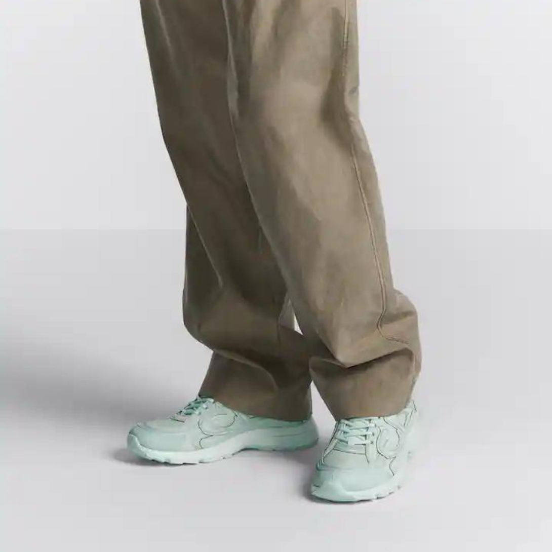 B30 Sneaker – LIMITED AND NUMBERED EDITION – celebrating the excellence of the exclusive collaboration, the dyed cotton has – LUX VERSE Luxury Designer Fashion Outlet