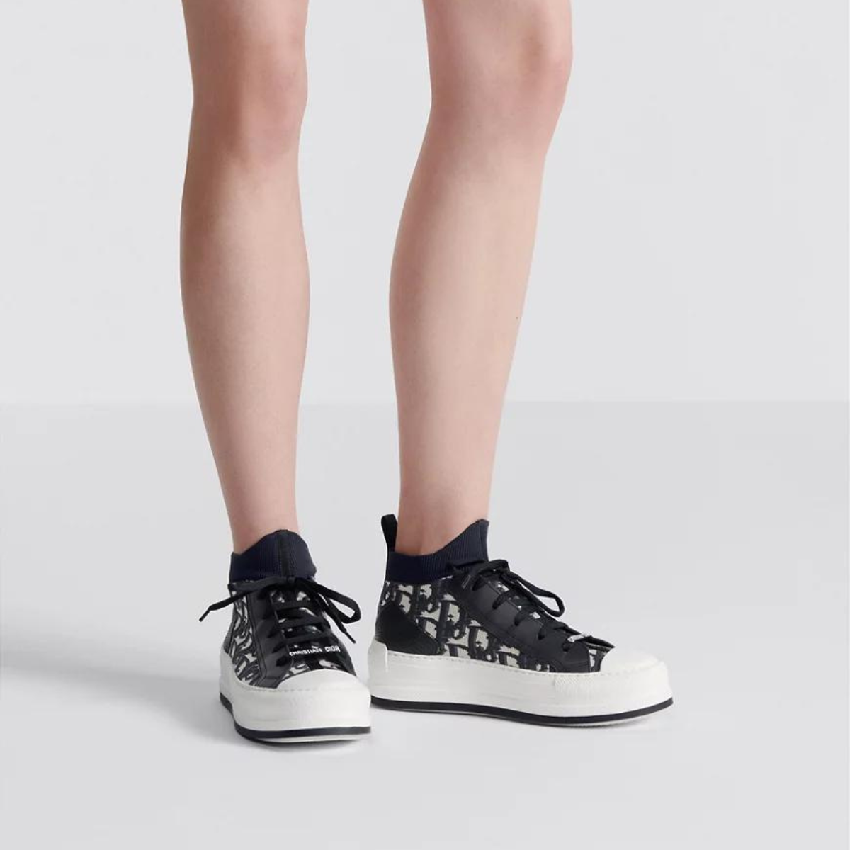 Walk'n'Platform Sneaker Calfskin – the deep blue Oblique technical mesh upper is enhanced by tonal calfskin inserts – LUX VERSE Luxury Designer Fashion Outlet