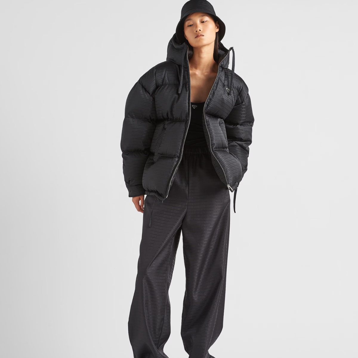 Re-Nylon hooded down jacket – medium down jacket Goose down padding Hood Shirt sleeves Zipper closure Zipper welt – LUX VERSE Luxury Designer Fashion Outlet