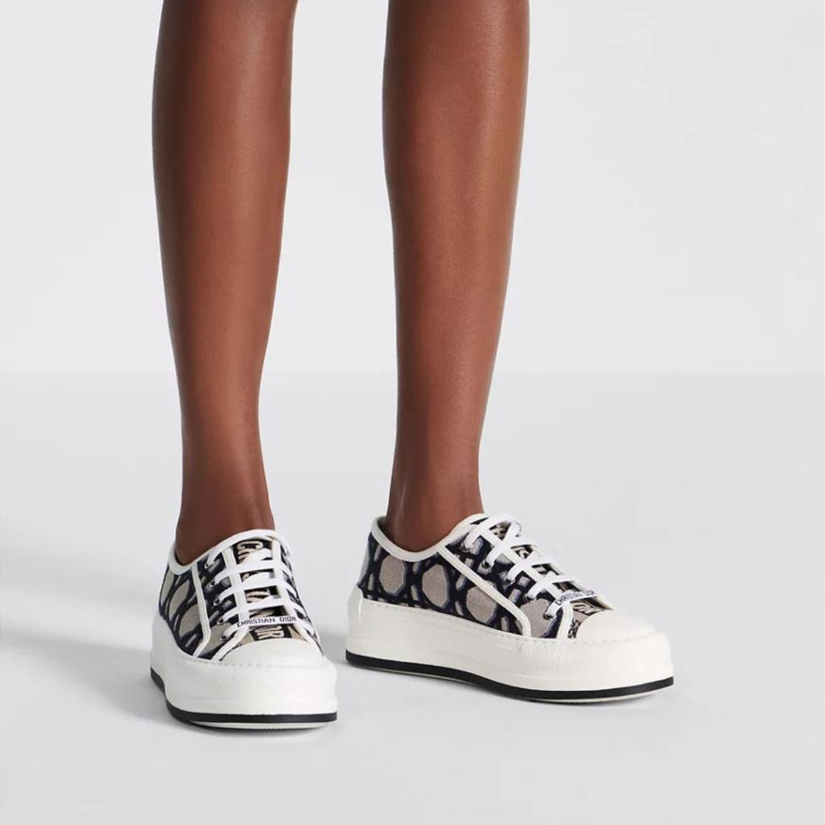 Platform Sneakers Macrocannage Motif – the upper in nude Oblique embroidered cotton reveals a comfortable thick sole, – LUX VERSE Luxury Designer Fashion Outlet