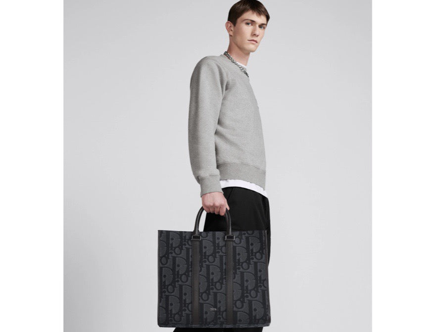 Handtasche in Schwarz und Grau