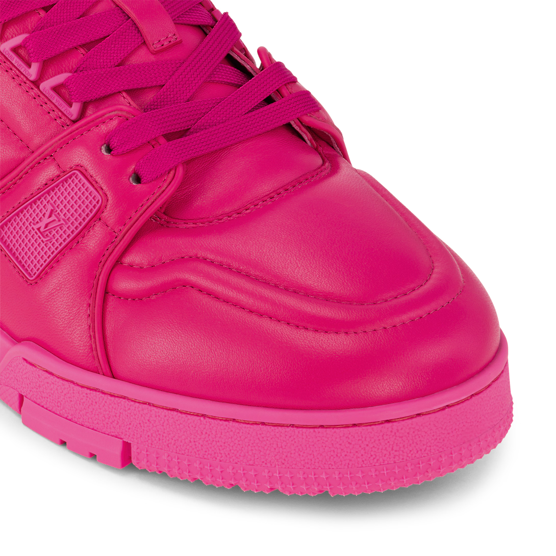 Trainer Rubber Leather sneaker – its elaborately constructed upper, which features rubber signatures, takes seven – LUX VERSE Luxury Designer Fashion Outlet