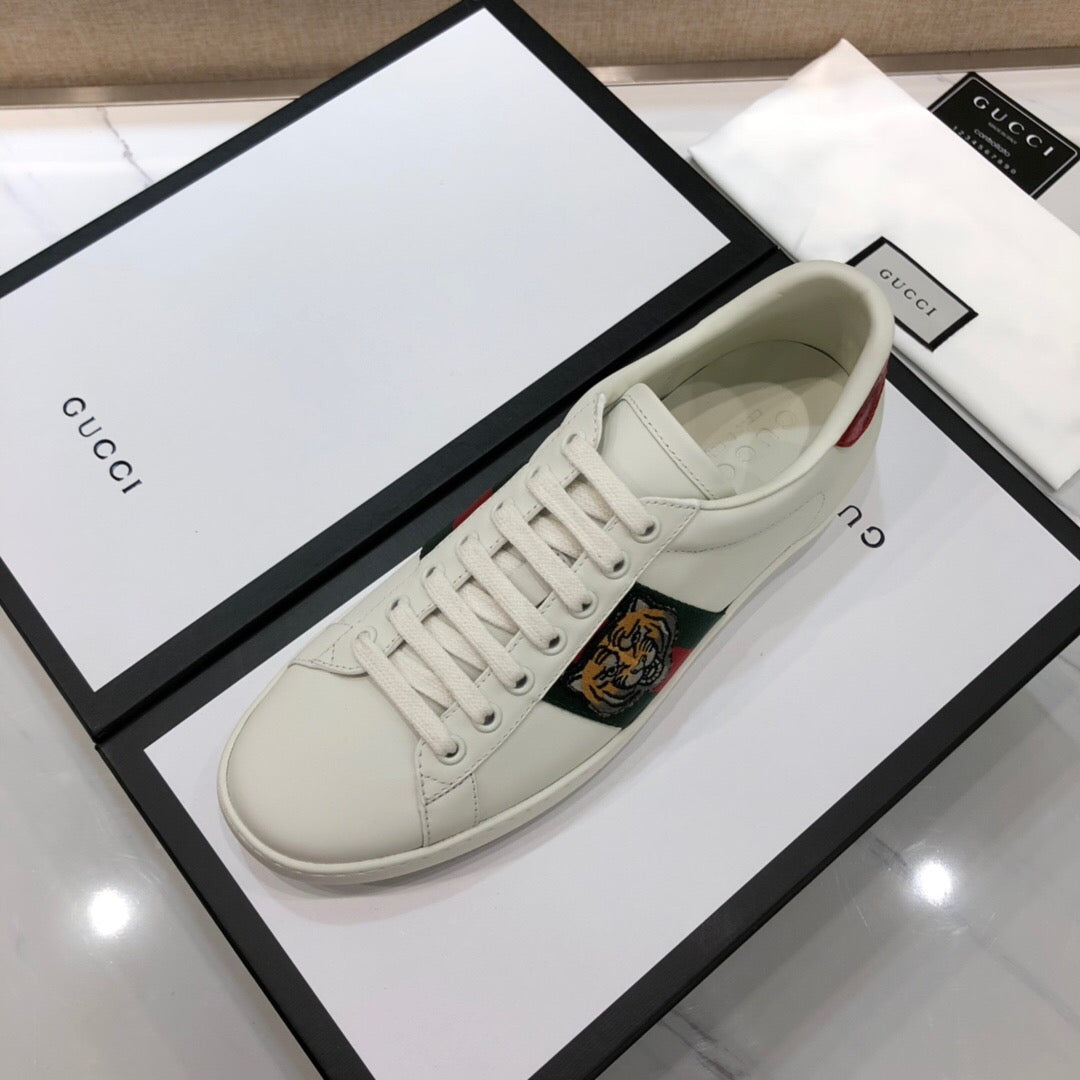 White Leather Embroidered Low-Top - Men's