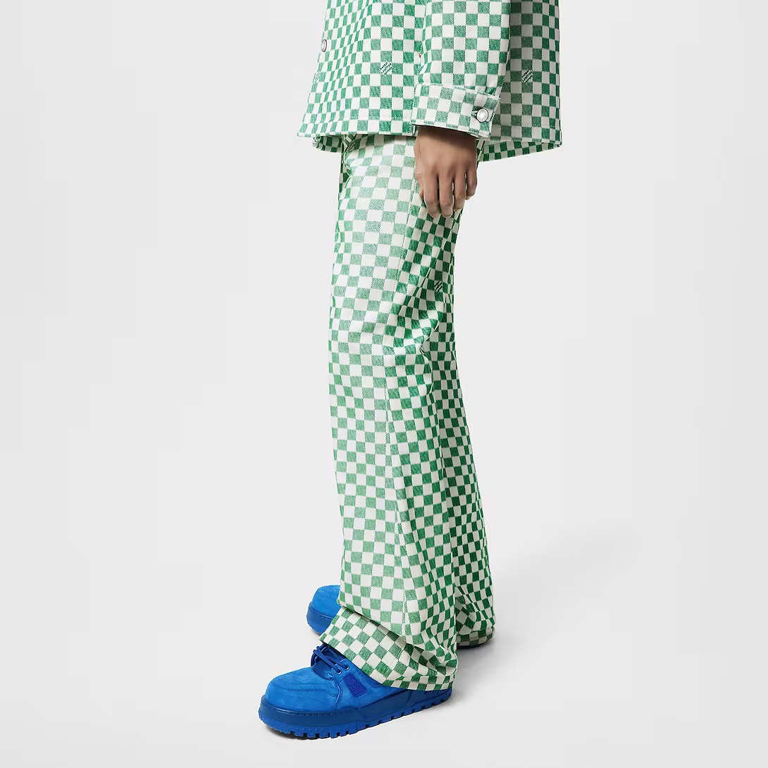 Louis Vuitton Trainer Leather Maxi Sneaker – alligator-printed calf leather Technical laces with stopper Rubber outsole Initials – LUX VERSE Luxury Designer Fashion Outlet