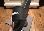 Schwarze Logo-Badeschlappen